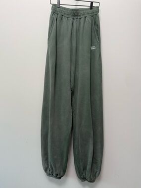 Siegelman racing stable heavyweight cotton sweatpants.